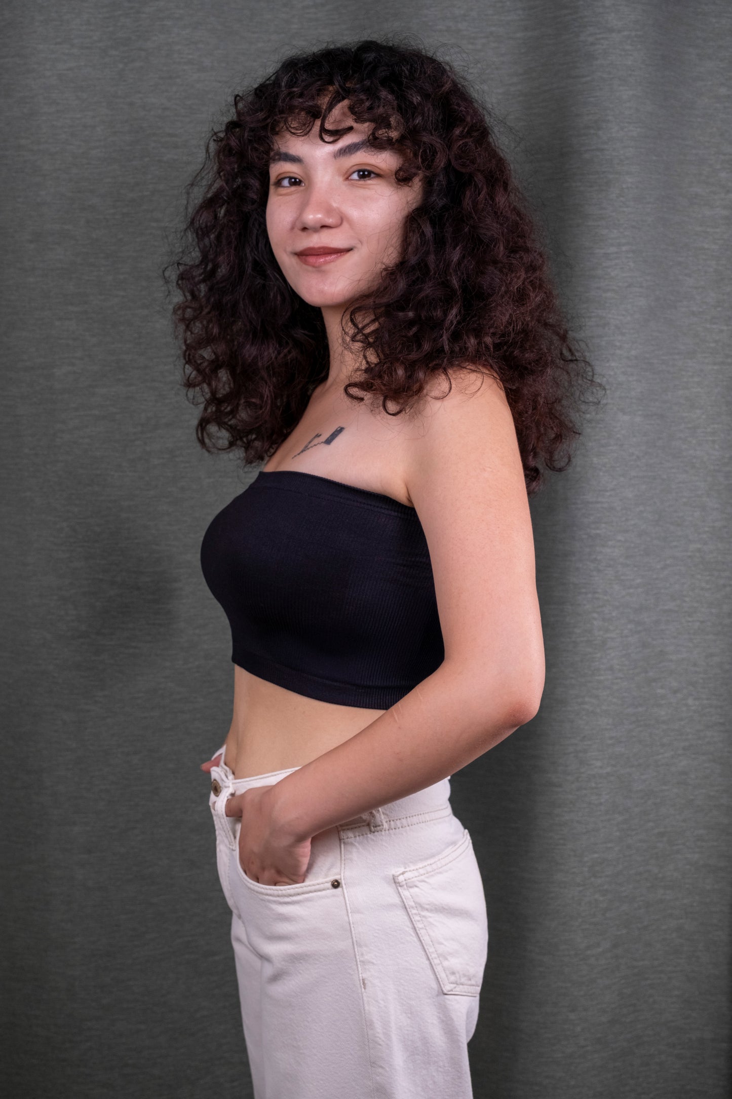 Siyah Basic Straplez Crop