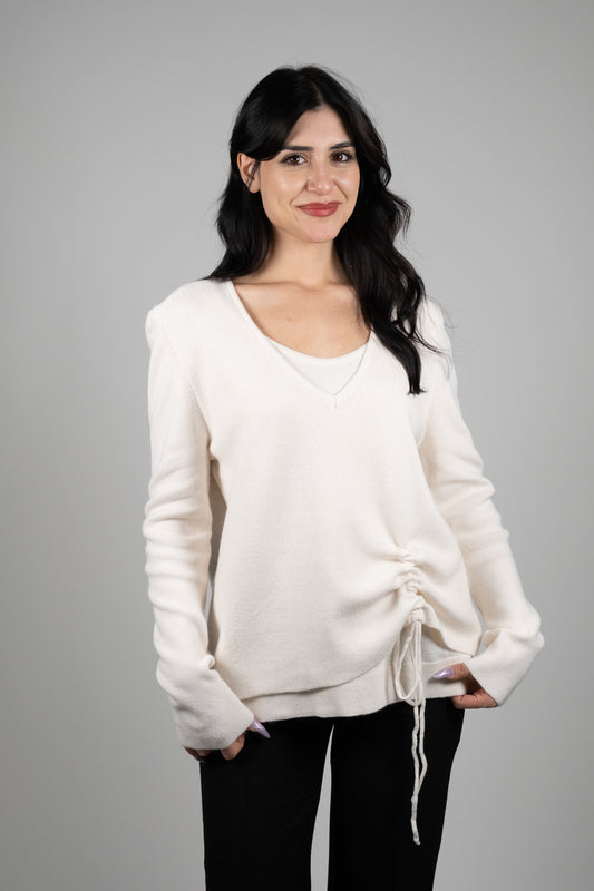 Krem Büzgü Detay Triko Kazak