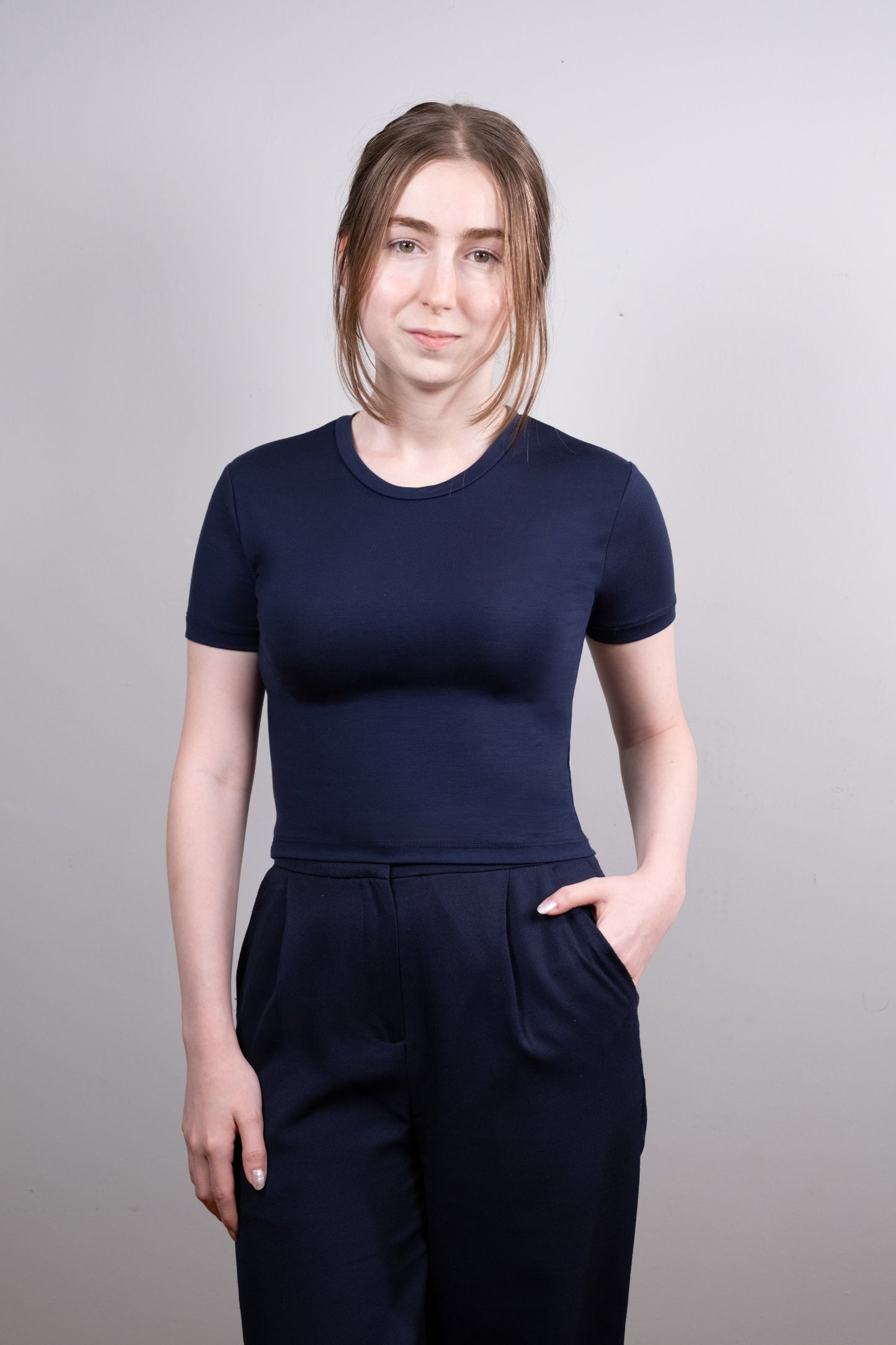 Lacivert Basic Crop