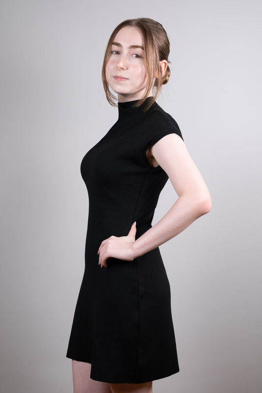 Siyah Triko Elbise
